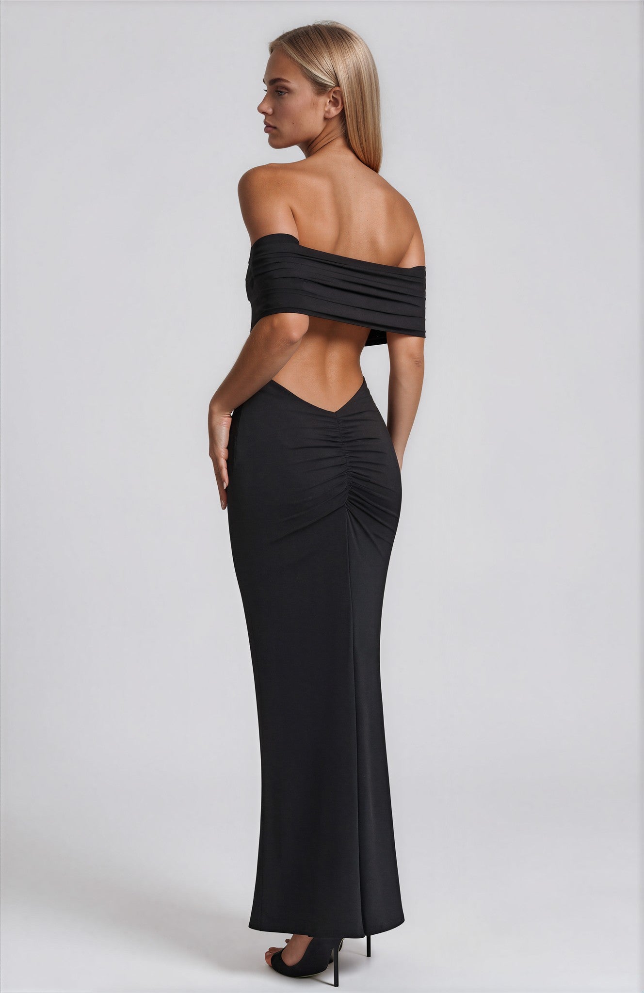 Dani maxi dress - 𝘽𝙖𝙨𝙞𝙘 𝙇𝙞𝙣𝙚