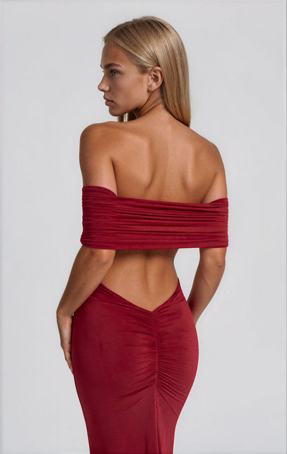Dani maxi dress - 𝘽𝙖𝙨𝙞𝙘 𝙇𝙞𝙣𝙚