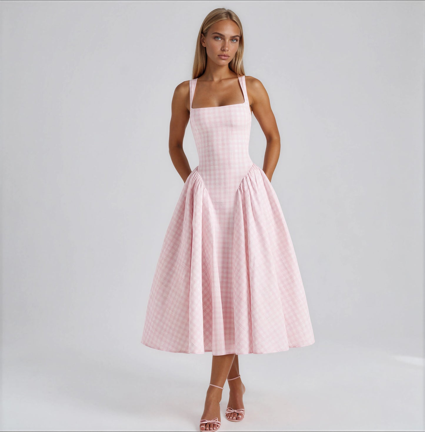 Stephanie midi dress - 𝘽𝙖𝙨𝙞𝙘 𝙇𝙞𝙣𝙚