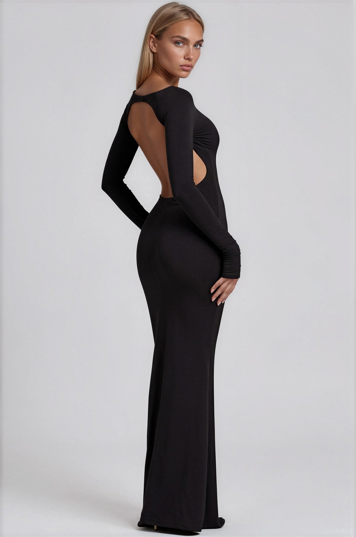 Kelly maxi dress - 𝘽𝙖𝙨𝙞𝙘 𝙇𝙞𝙣𝙚