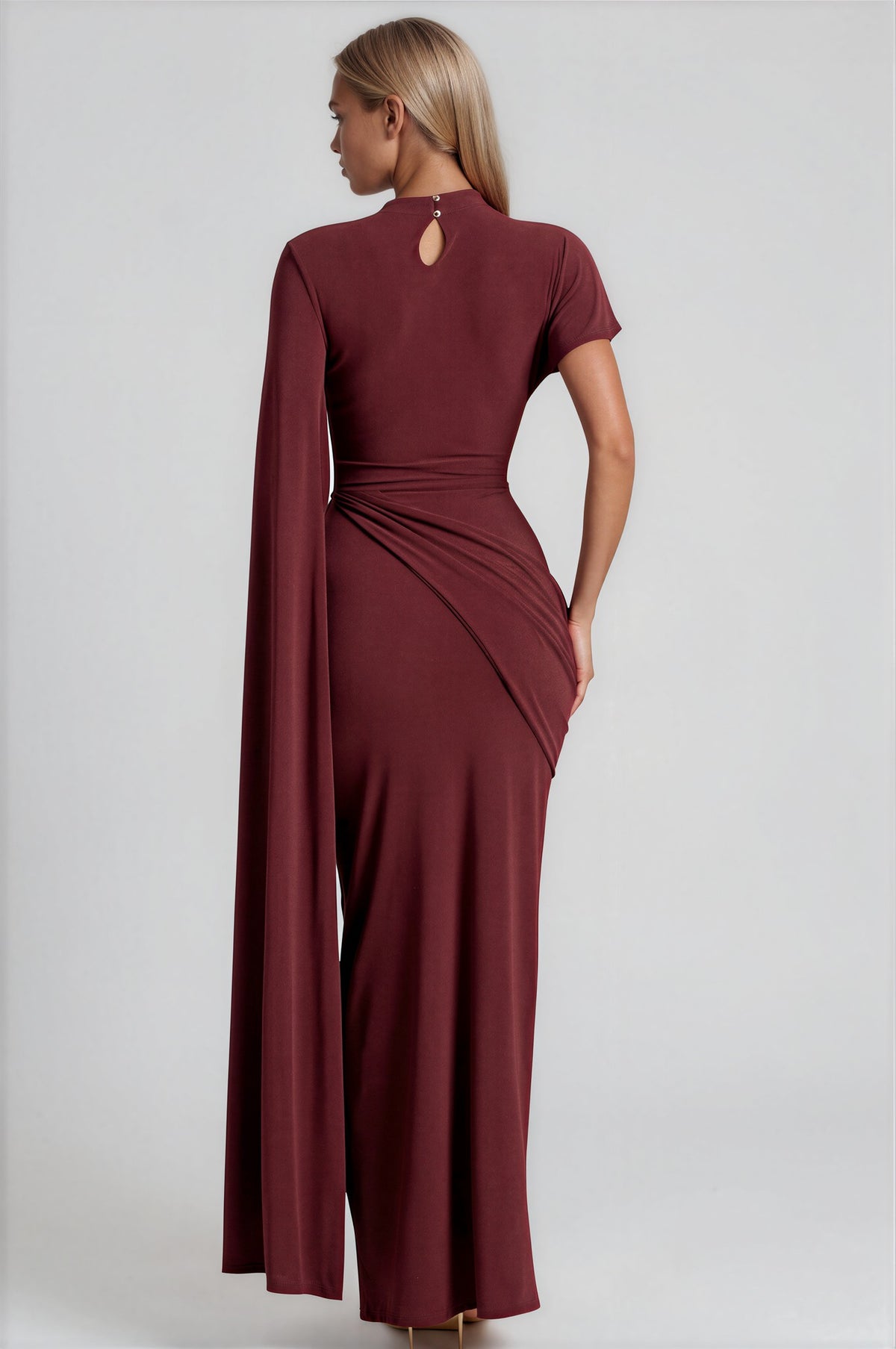 Bari maxi dress - 𝘽𝙖𝙨𝙞𝙘 𝙇𝙞𝙣𝙚