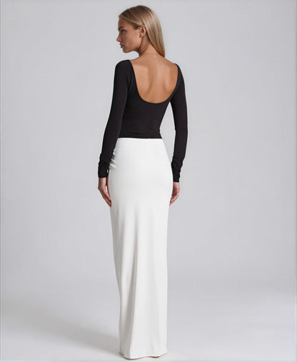 Alma maxi dress - 𝘽𝙖𝙨𝙞𝙘 𝙇𝙞𝙣𝙚