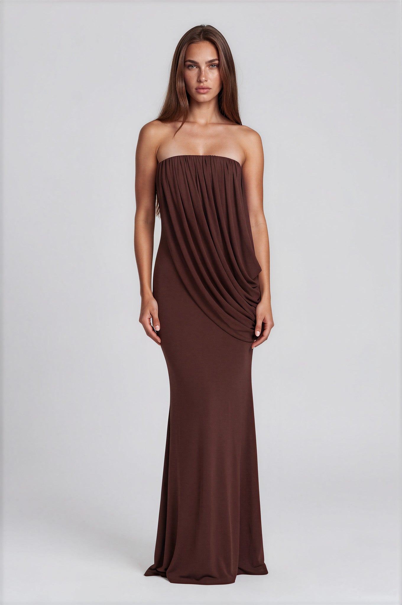Ariel maxi dress - 𝘽𝙖𝙨𝙞𝙘 𝙇𝙞𝙣𝙚