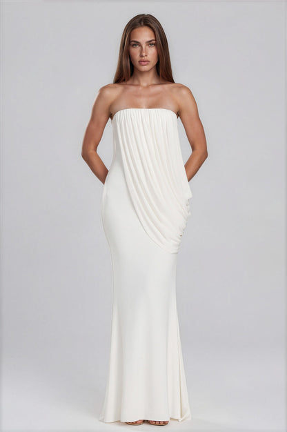 Ariel maxi dress - 𝘽𝙖𝙨𝙞𝙘 𝙇𝙞𝙣𝙚
