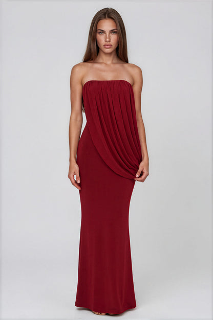 Ariel maxi dress - 𝘽𝙖𝙨𝙞𝙘 𝙇𝙞𝙣𝙚