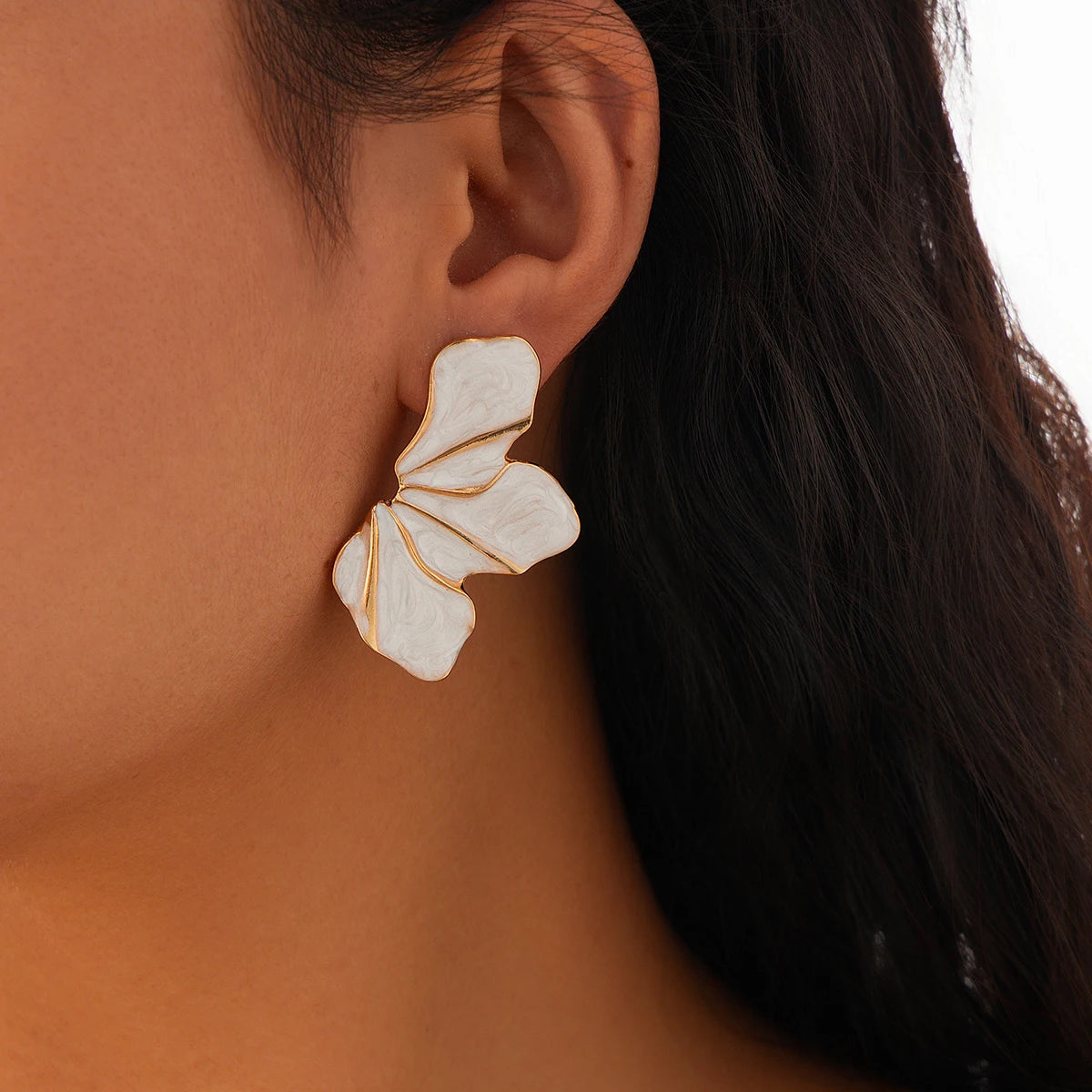 Agi earrings