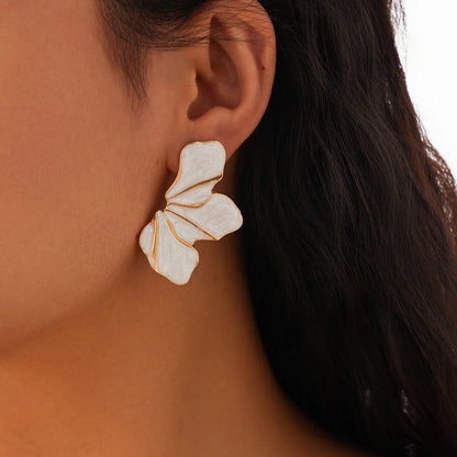 Agi earrings