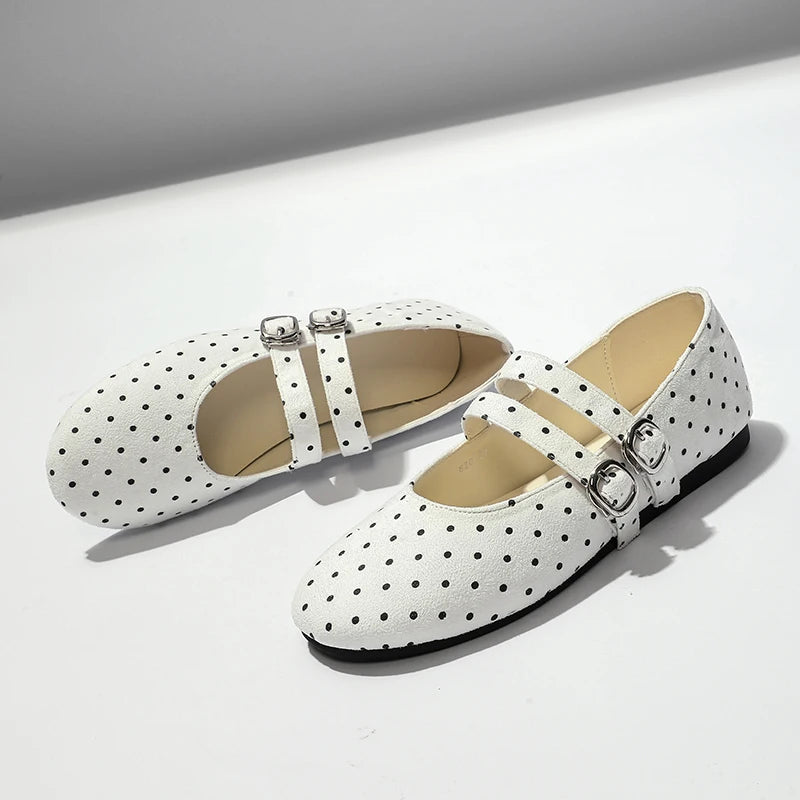 Romi flat shoes