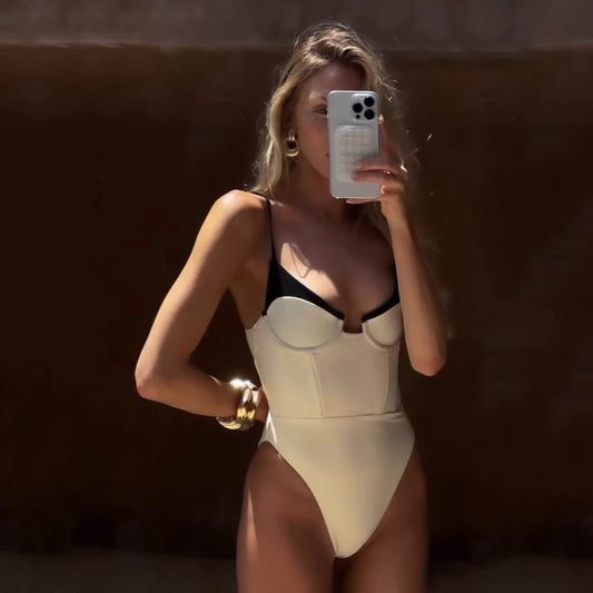 בגד ים שלם מחטב- אמנדה
