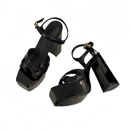 Yali heels