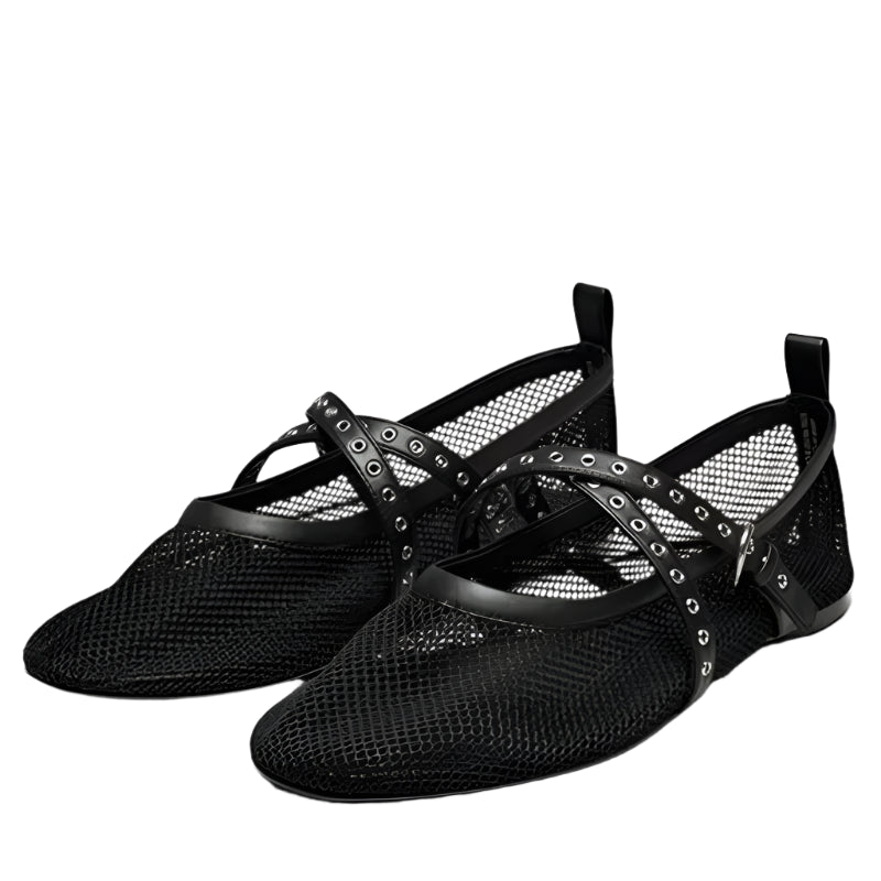 Amit flat shoes