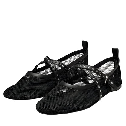 Amit flat shoes