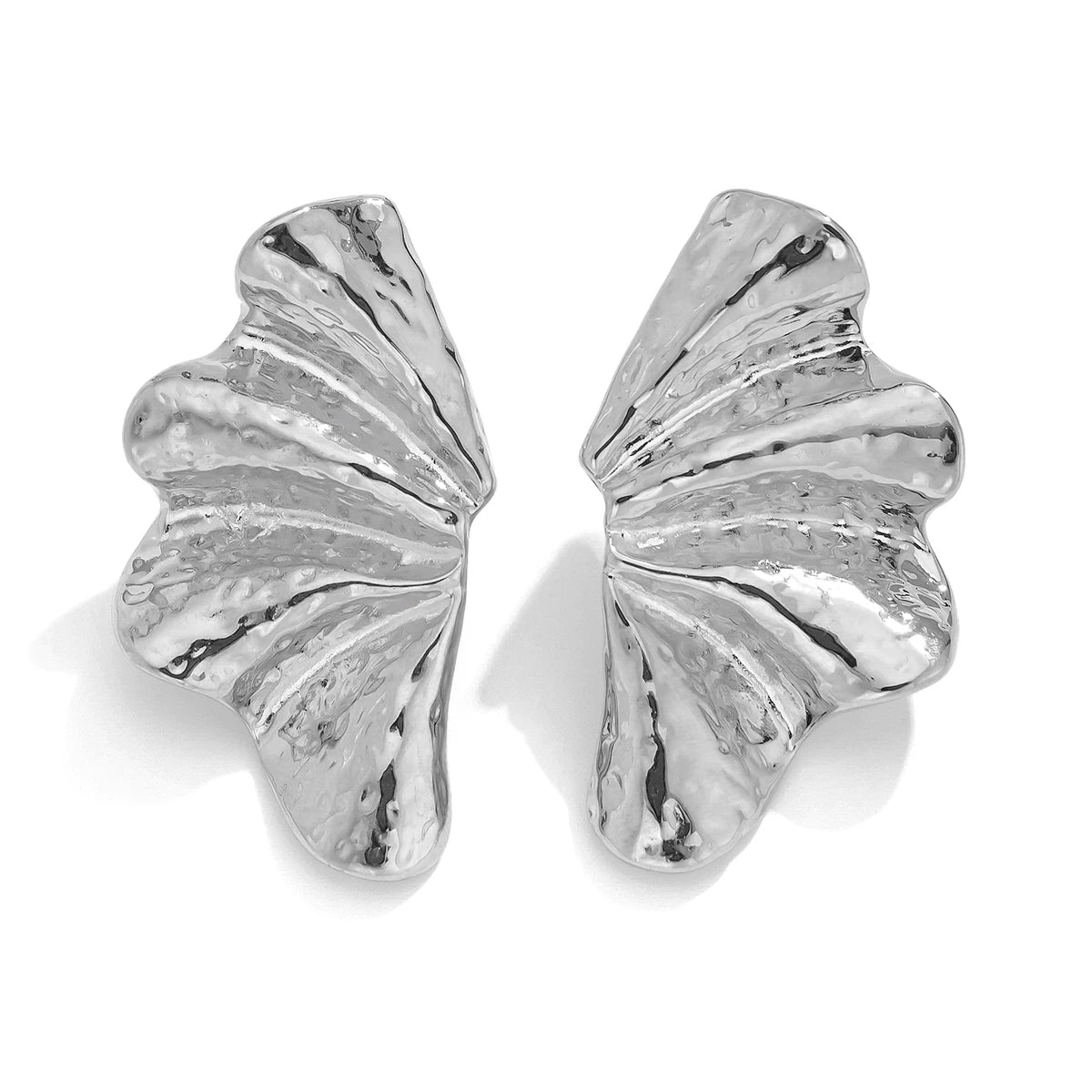 Shell earrings